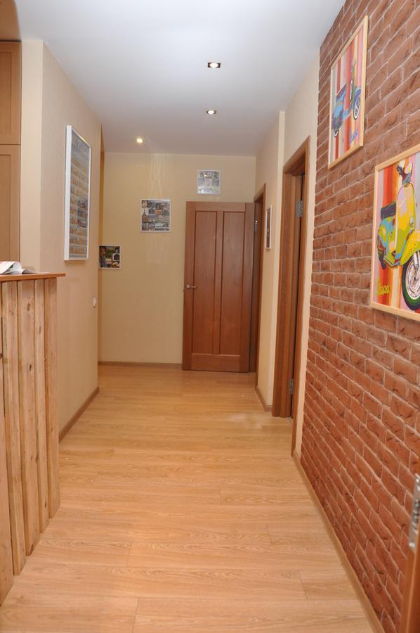 Art Hostel الماتي المظهر الخارجي الصورة