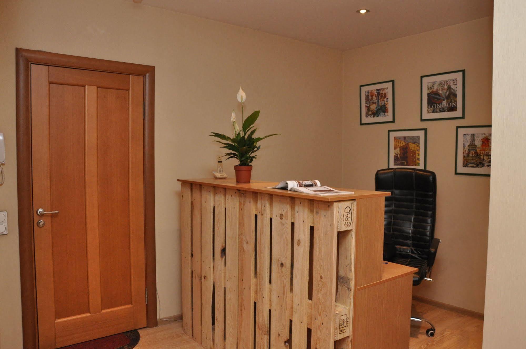 Art Hostel الماتي المظهر الخارجي الصورة